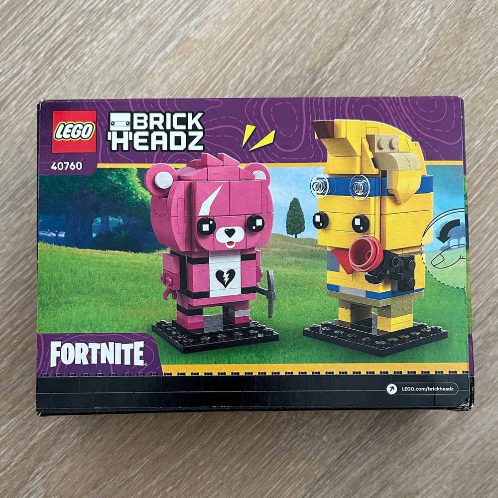 LEGO BrickHeadz Fortnite Set 40760 Cuddle Team Leader & Peely NIB